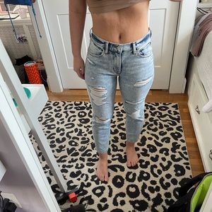 Abercrombie Boyfriend Mid Rise